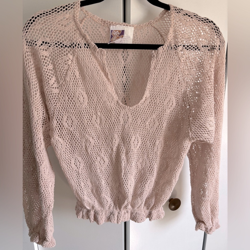 Vintage 70s Crochet V-Neck Top